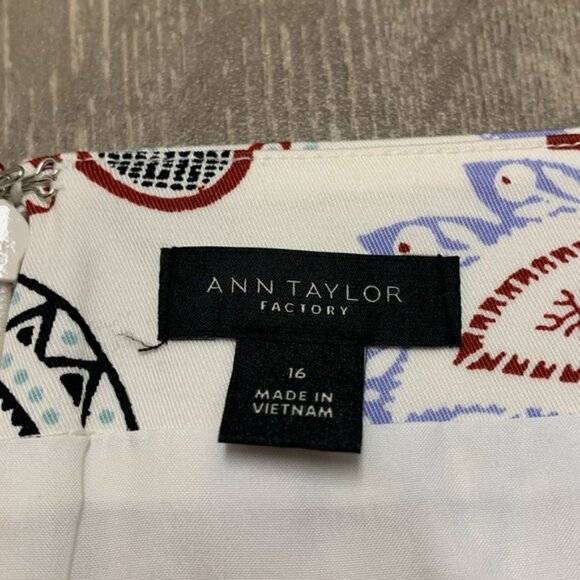 Womens NWOT Ann Taylor Factory Paisley Floral‎ Boho Pencil Skirt - Picture 5 of 7